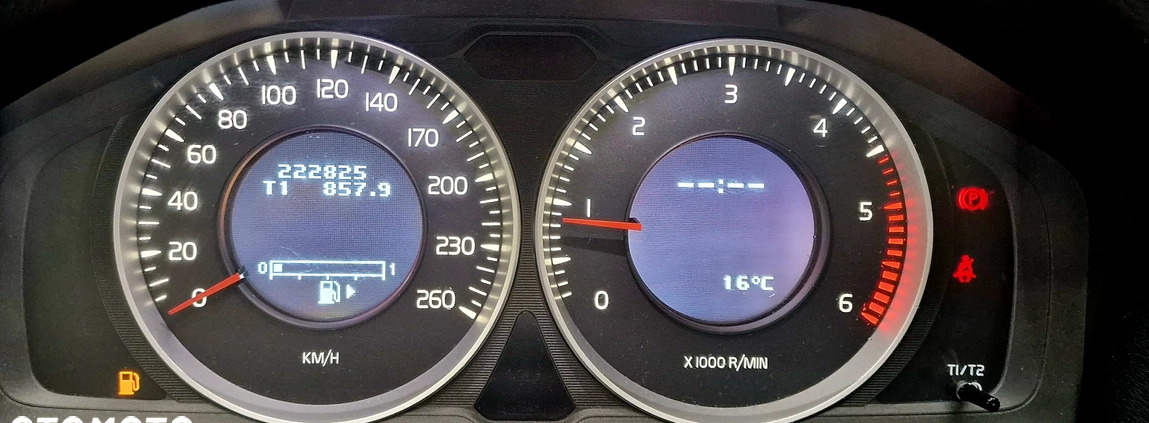 Volvo V60 cena 32999 przebieg: 220000, rok produkcji 2013 z Lubycza Królewska małe 667
